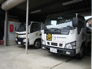 奥山商店　ローリー